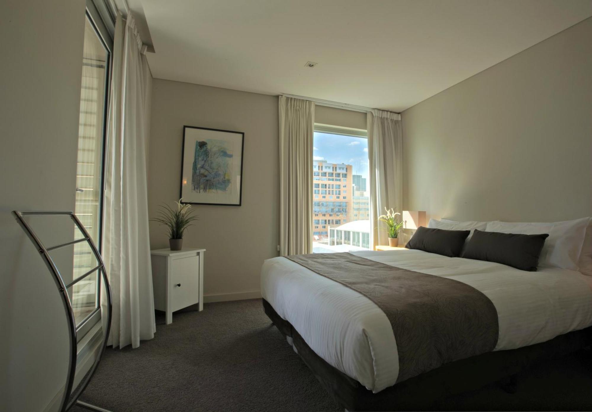 Adelaide Dress Circle Apartments - North Terrace Exterior foto